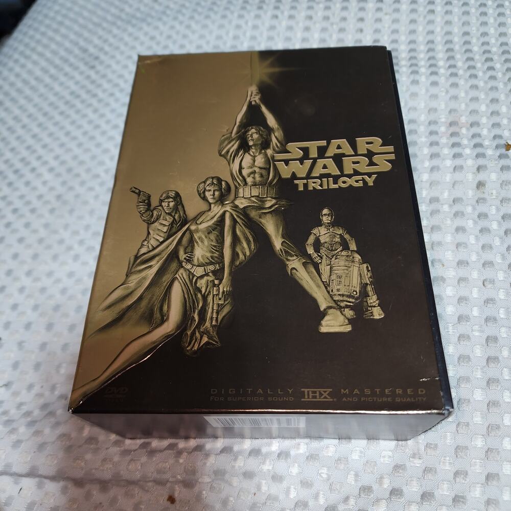 STAR WARS THE TRIOLOGY DVD SET